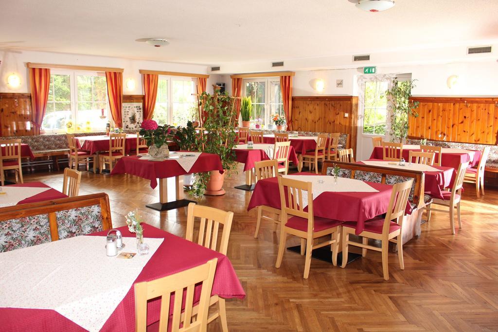 Gasthof zur Bruthenne Weissenbach an der Triesting Exterior foto
